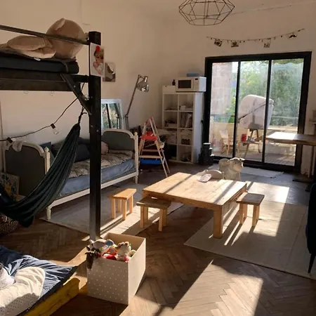 Large Cosy Nest With Garden In Appartement Bordeaux